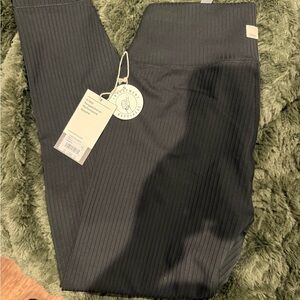 Vuori Black Ribbed Leggings